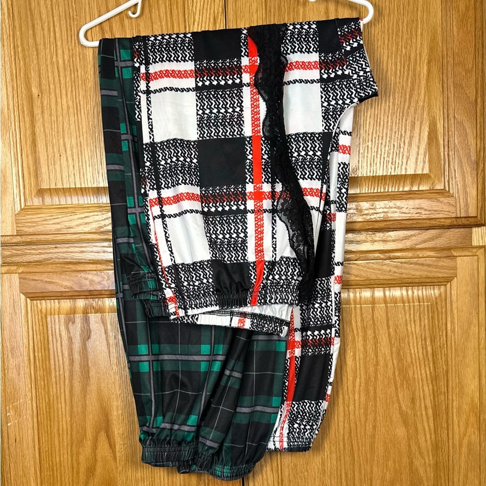 Plaid women’s PJ Pants Size Large - Black, White, Red, Green 2 pair